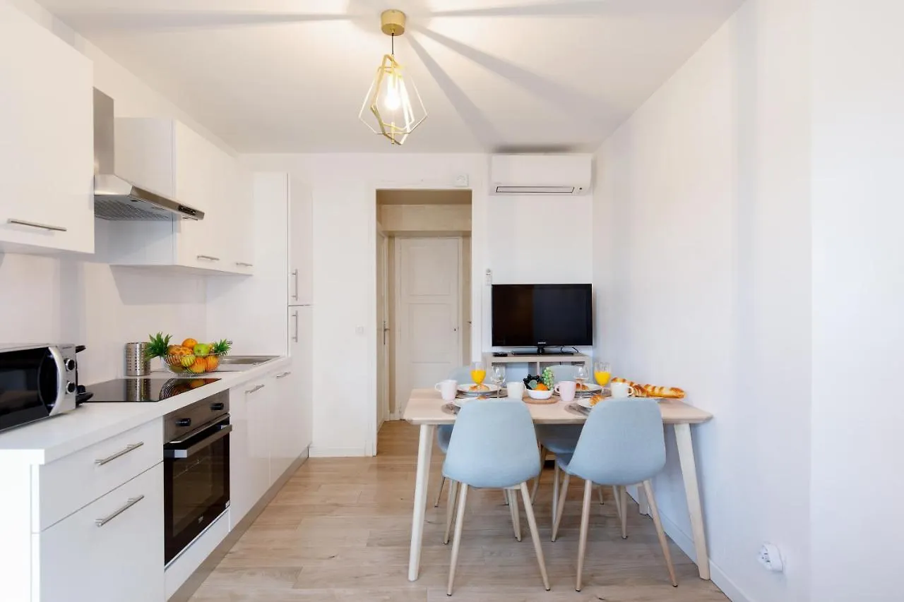 Lumiere Yourhosthelper Apartment Cannes